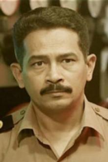 A profile picture of Atul Kulkarni